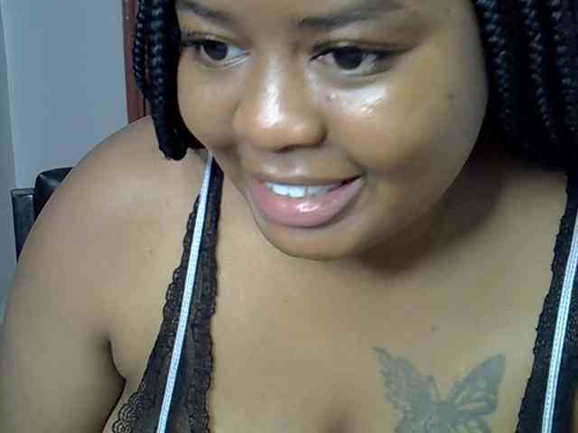 Onlyyhazelbrown webcam