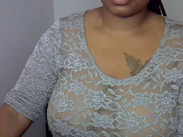 Onlyyhazelbrown webcam