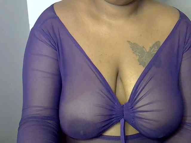 Onlyyhazelbrown webcam