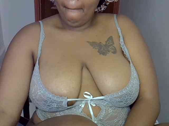 Onlyyhazelbrown webcam