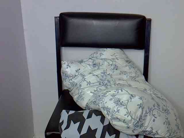 Onlyyhazelbrown webcam