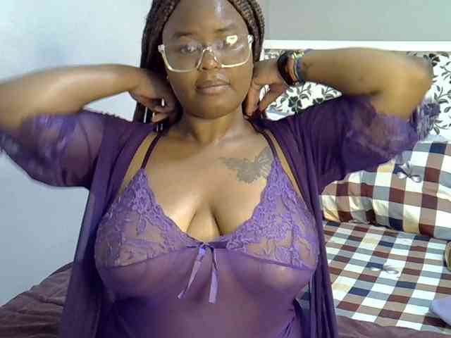 Onlyyhazelbrown webcam