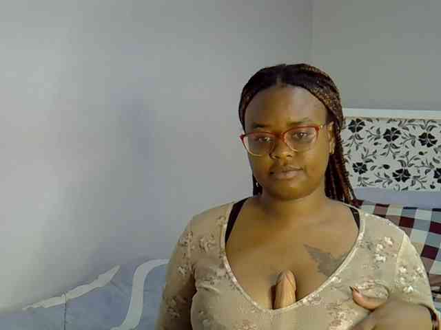 Onlyyhazelbrown webcam
