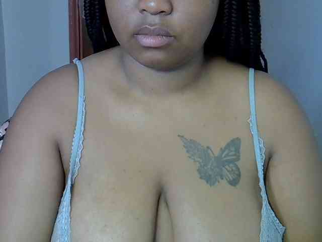Onlyyhazelbrown webcam