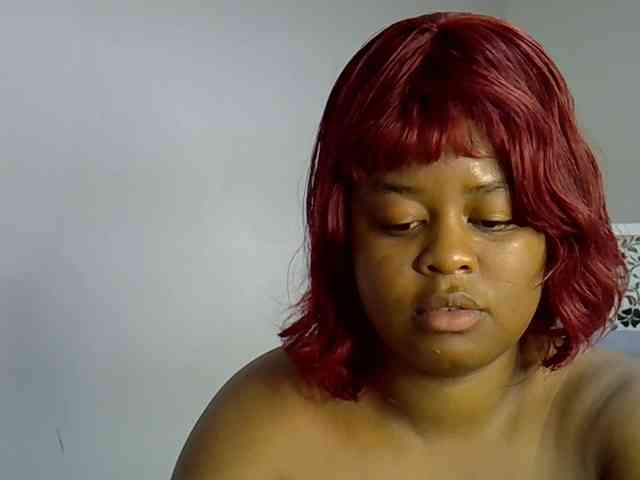 Onlyyhazelbrown webcam