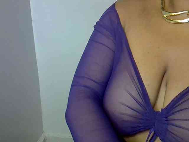Onlyyhazelbrown webcam