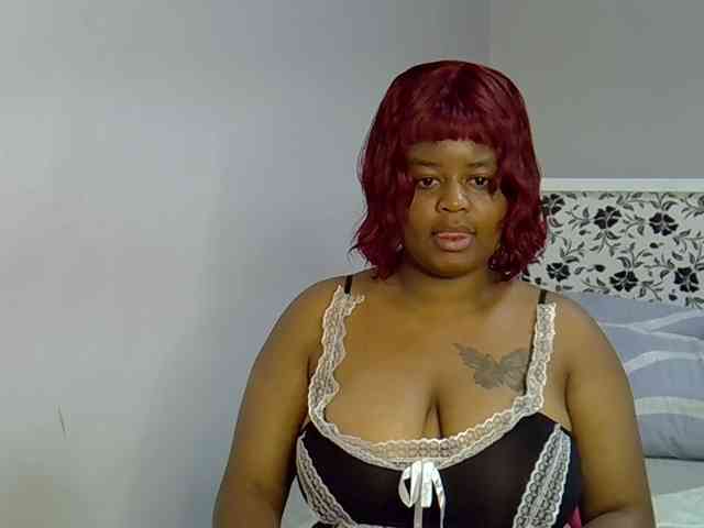 Onlyyhazelbrown webcam