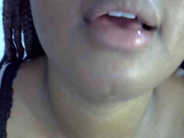 Onlyyhazelbrown webcam