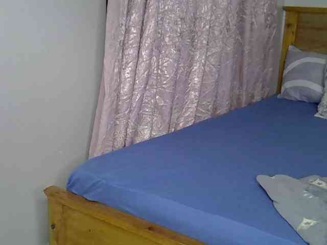 Onlyyhazelbrown webcam