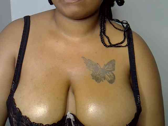 Onlyyhazelbrown webcam