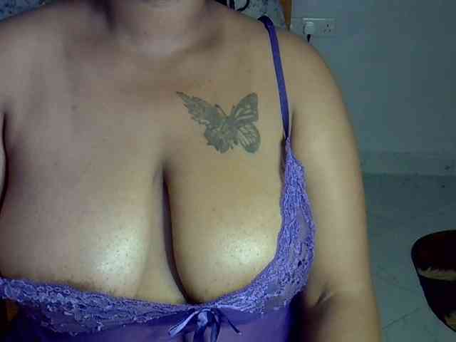 Onlyyhazelbrown webcam