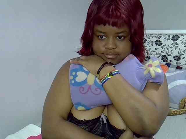 Onlyyhazelbrown webcam