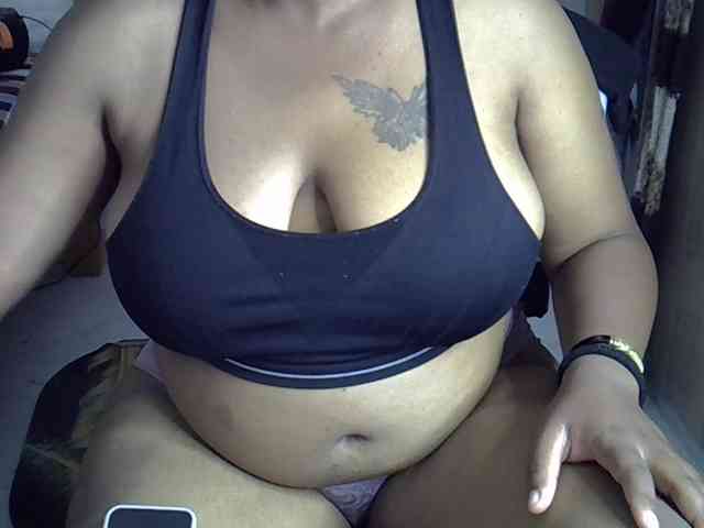 Onlyyhazelbrown webcam