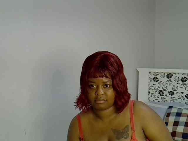 Onlyyhazelbrown webcam