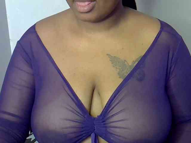 Onlyyhazelbrown webcam