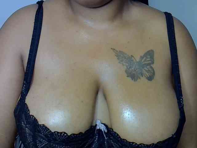 Onlyyhazelbrown webcam