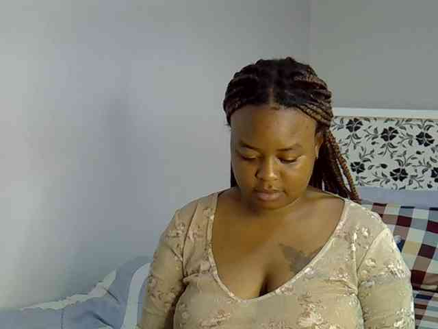 Onlyyhazelbrown webcam