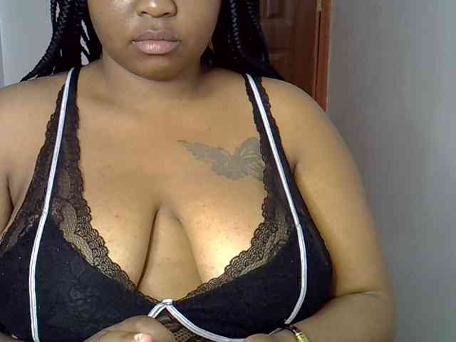 Onlyyhazelbrown webcam