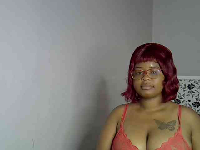 Onlyyhazelbrown webcam