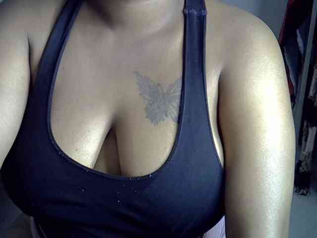 Onlyyhazelbrown webcam