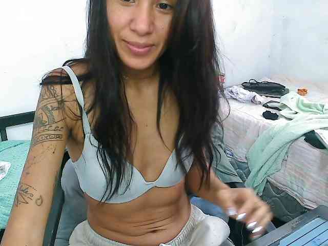 pielcanela webcam