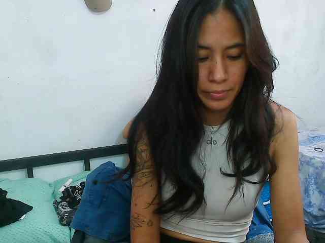 pielcanela webcam