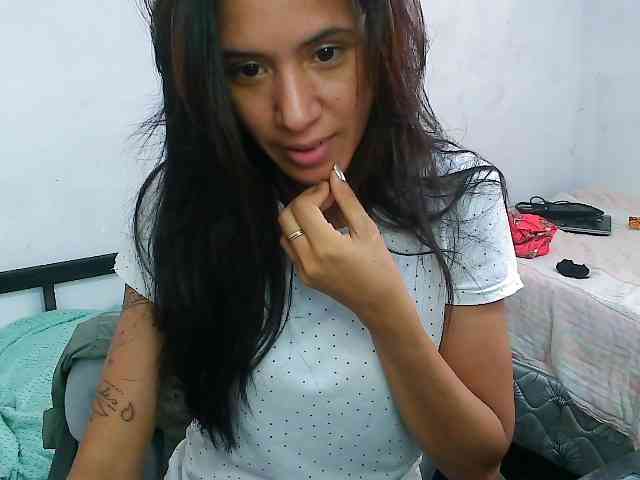 pielcanela webcam