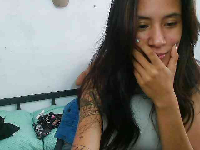 pielcanela webcam