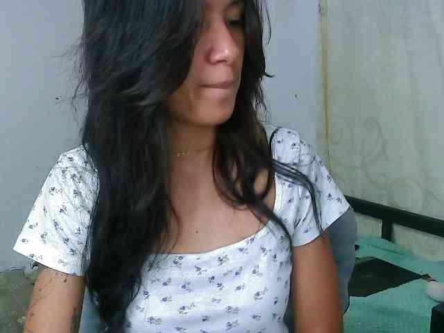 pielcanela webcam