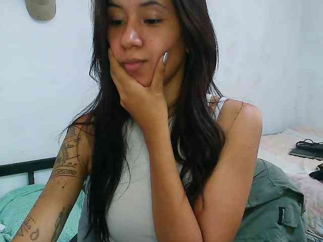 pielcanela webcam