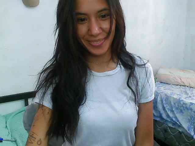 pielcanela webcam