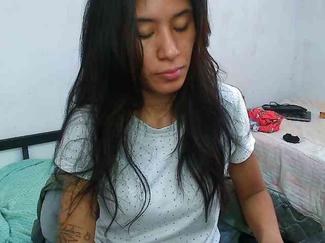 pielcanela webcam