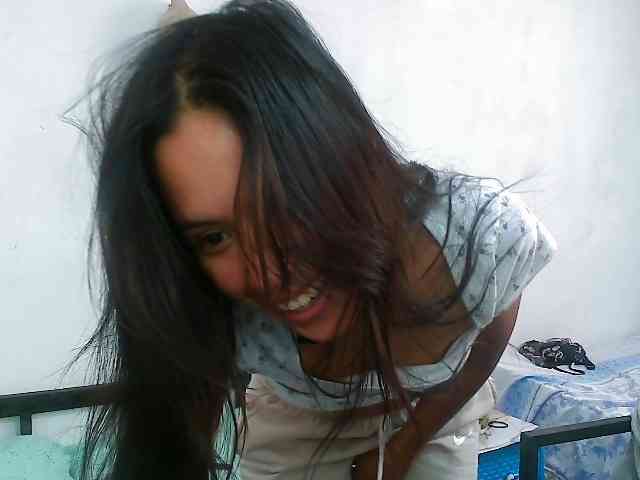 pielcanela webcam