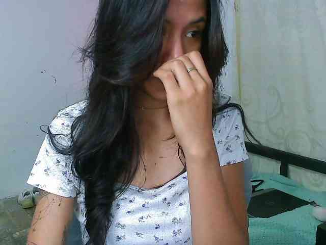 pielcanela webcam