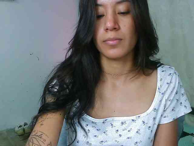 pielcanela webcam