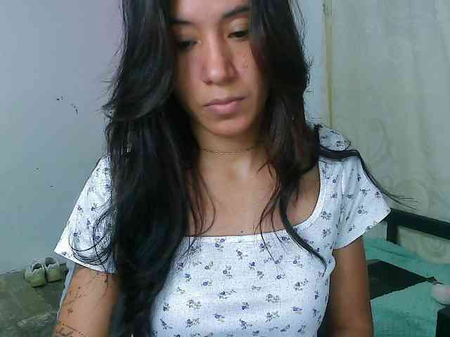 pielcanela webcam