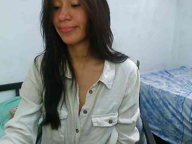 pielcanela webcam