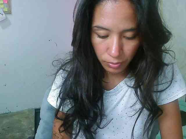 pielcanela webcam