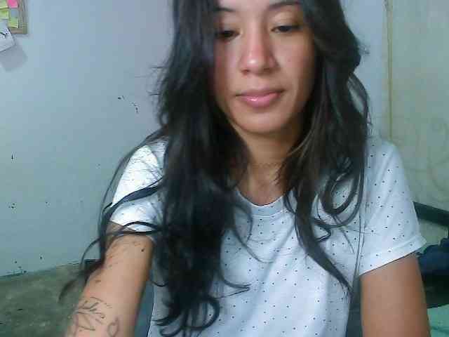 pielcanela webcam