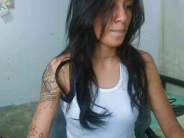 pielcanela webcam