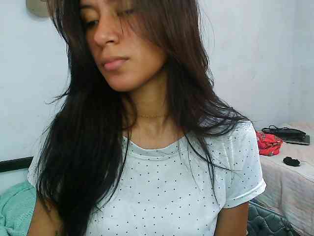 pielcanela webcam