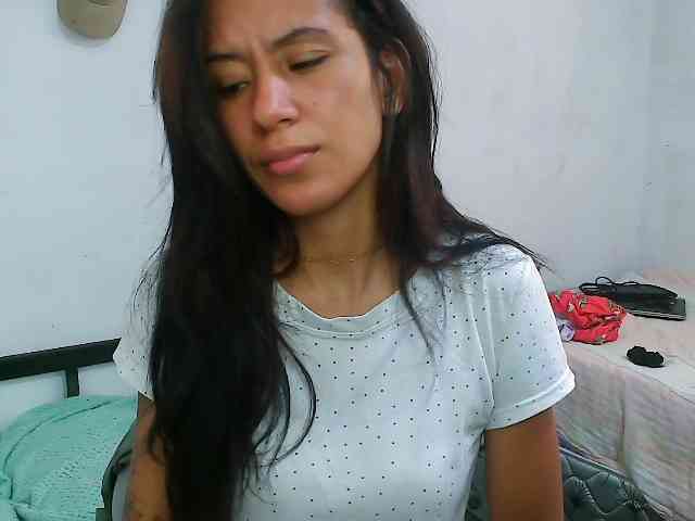 pielcanela webcam