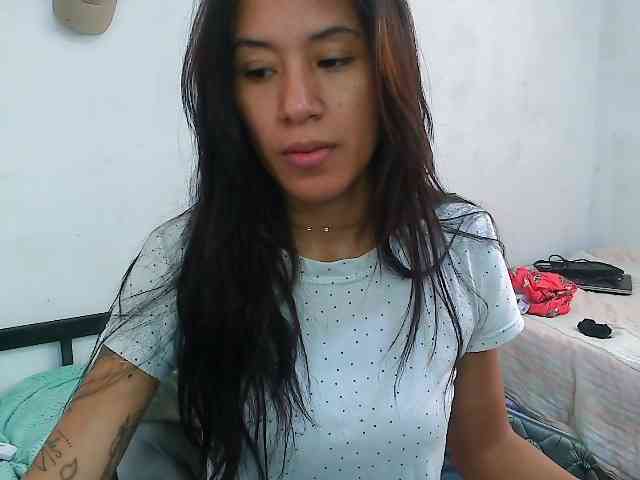 pielcanela webcam