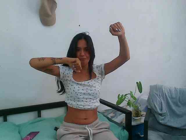 pielcanela webcam