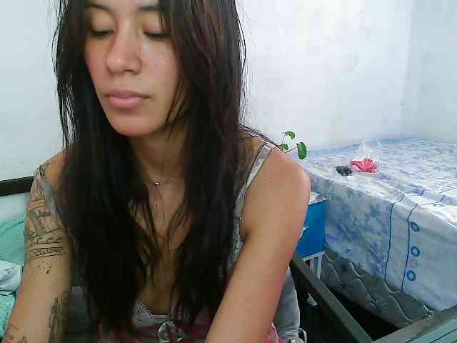 pielcanela webcam