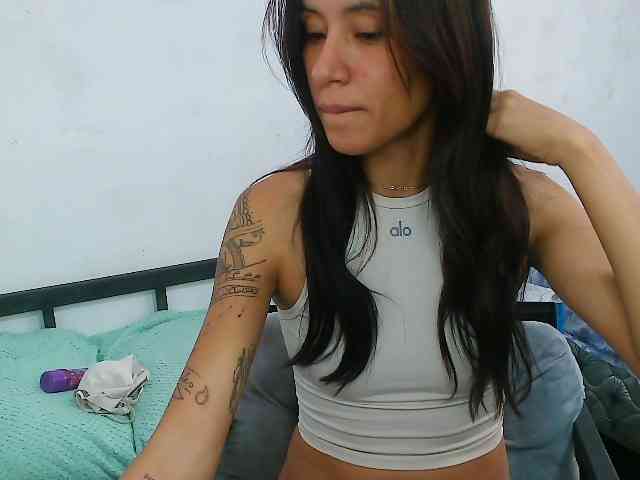 pielcanela webcam