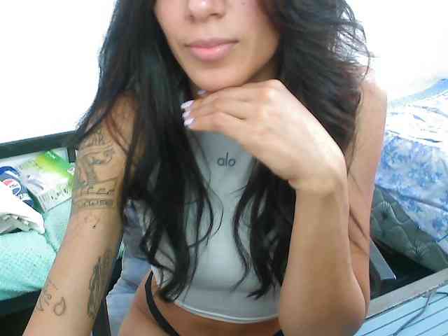 pielcanela webcam