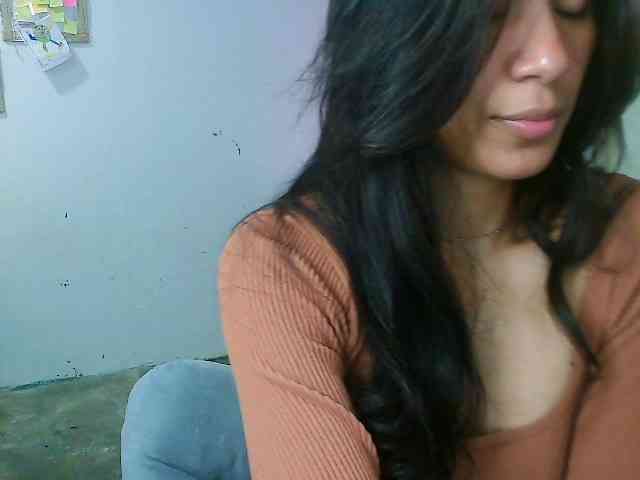 pielcanela webcam