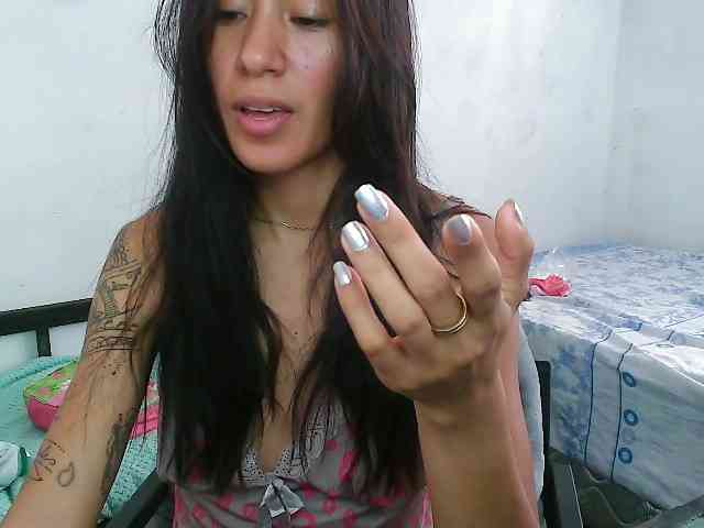 pielcanela webcam