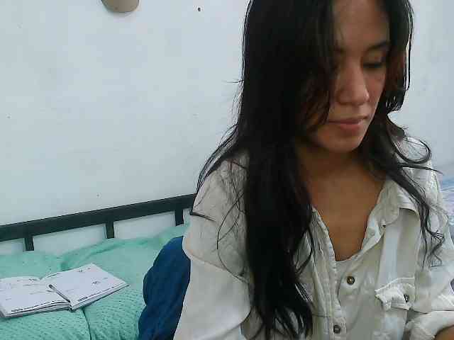 pielcanela webcam